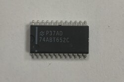74ABT652C 24-Pin SOIC NATIONAL TUBE - NATIONAL