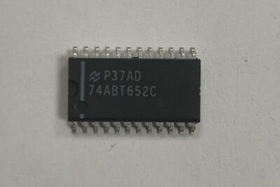 74ABT652C 24-Pin SOIC NATIONAL TUBE - 1