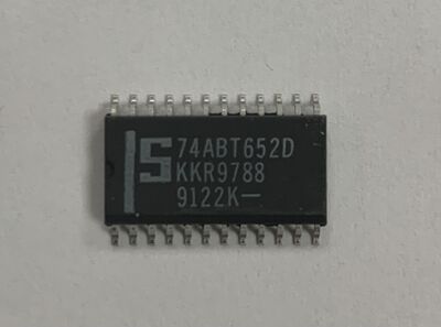 74ABT652D 24-Pin soıc sıgnetıcs tube - 1