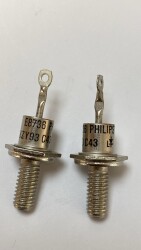 BZY93C43 43V 20W METAL VİDALI KATOT ZENER DİYOT - 