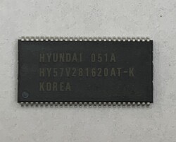Samsung - HY57V281620AT-K TSOP-54P SAMSUNG TRAY
