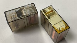 RP410006 6VDC 12A 250VAC 5 PİN RÖLE - SCHRACK - 
