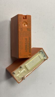 RYS10021 21VDC 8A 250VAC 5 PİN RÖLE - SCHRACK - 1