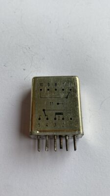 V23018-D0011-A101 SIEMENS GÜÇ RÖLESİ - 2