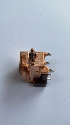 V23133-A3001-C132 12V 100A 6 PİN RÖLE -  TYCO - 2
