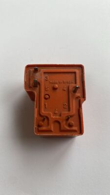 ZD221048 30A 120VAC/20A-250VAC 48V 5 PİN T RÖLE - SCHRACK - 2