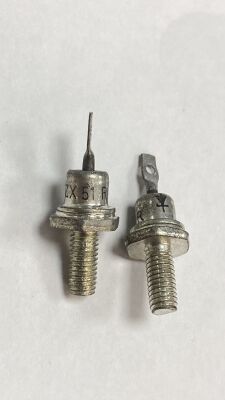 ZX51 51V 20W METAL VİDALI KATOT ZENER DİYOT - 1